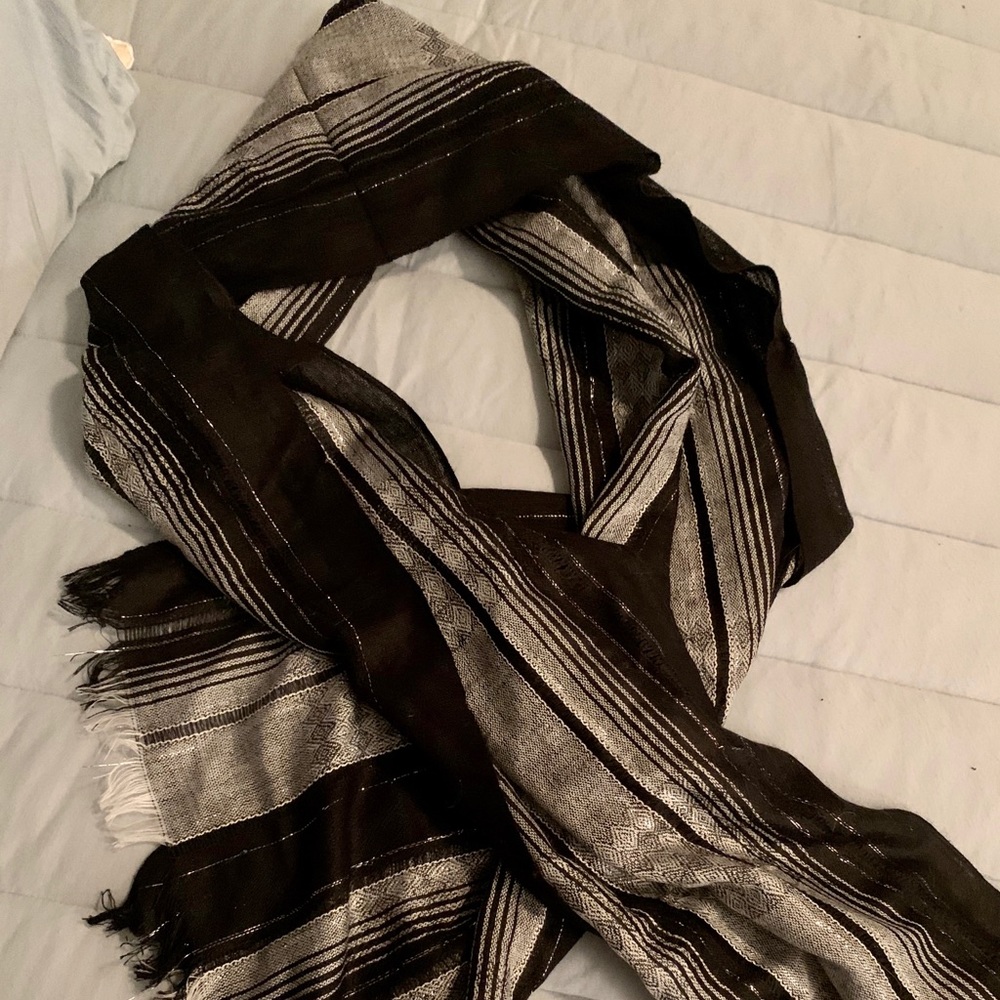 Black and Silver scarf